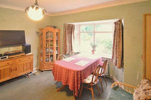 Dining Room- click for photo gallery